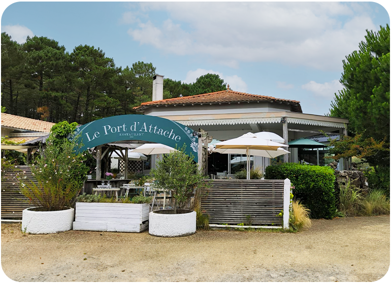Le restaurant - Le Port D'Attache - Restaurant Lège-Cap-Ferret - Restaurant terrasse Cap Ferret